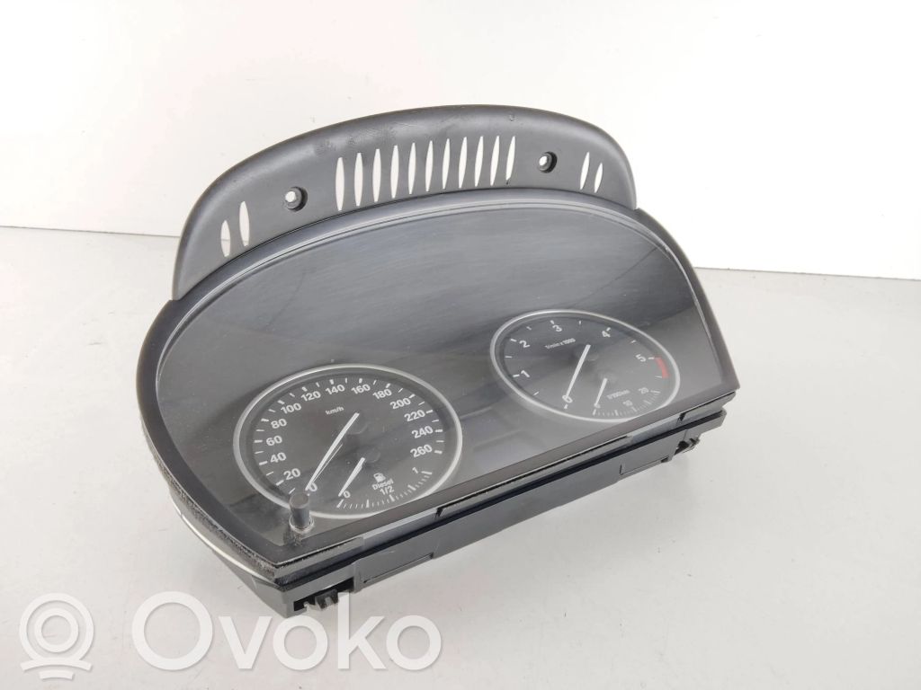 BMW X5 E70 Speedometer (instrument cluster) 