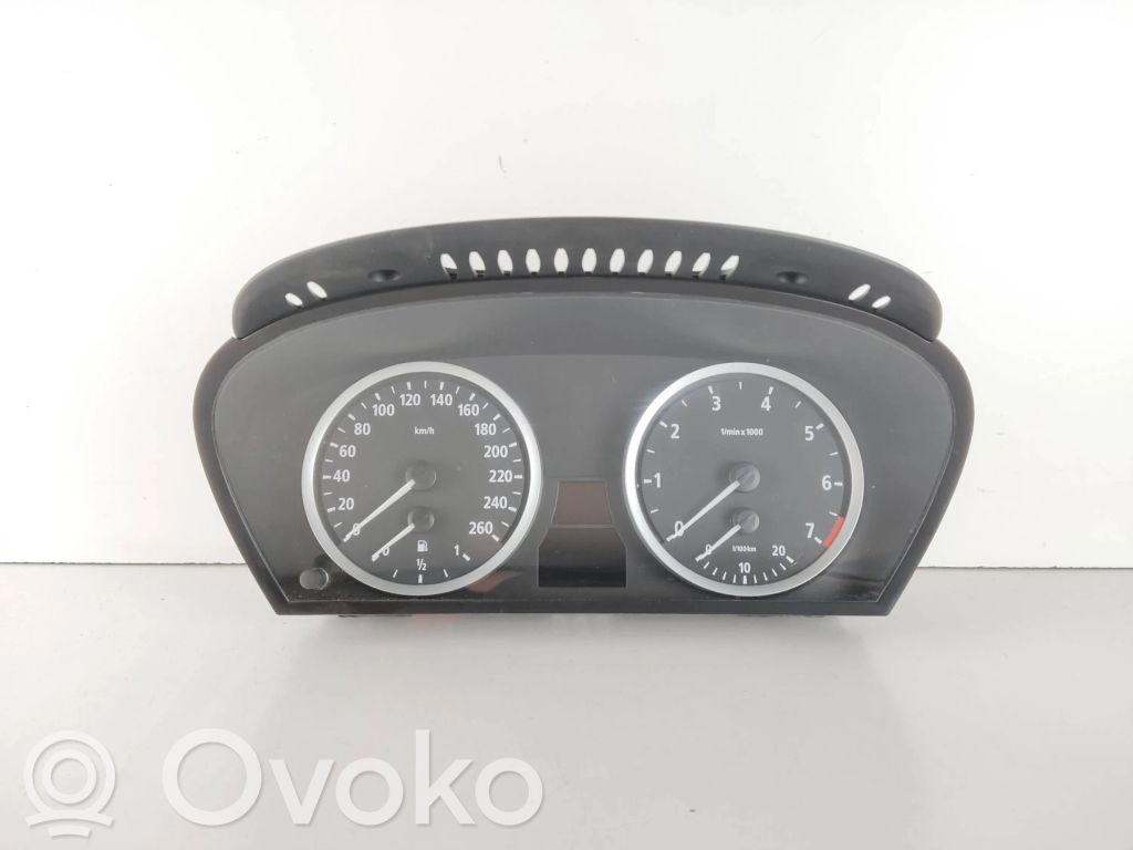 BMW 5 E60 E61 Speedometer (instrument cluster) 