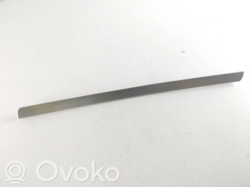 Volkswagen Golf V Moldura del panel (Usadas) 