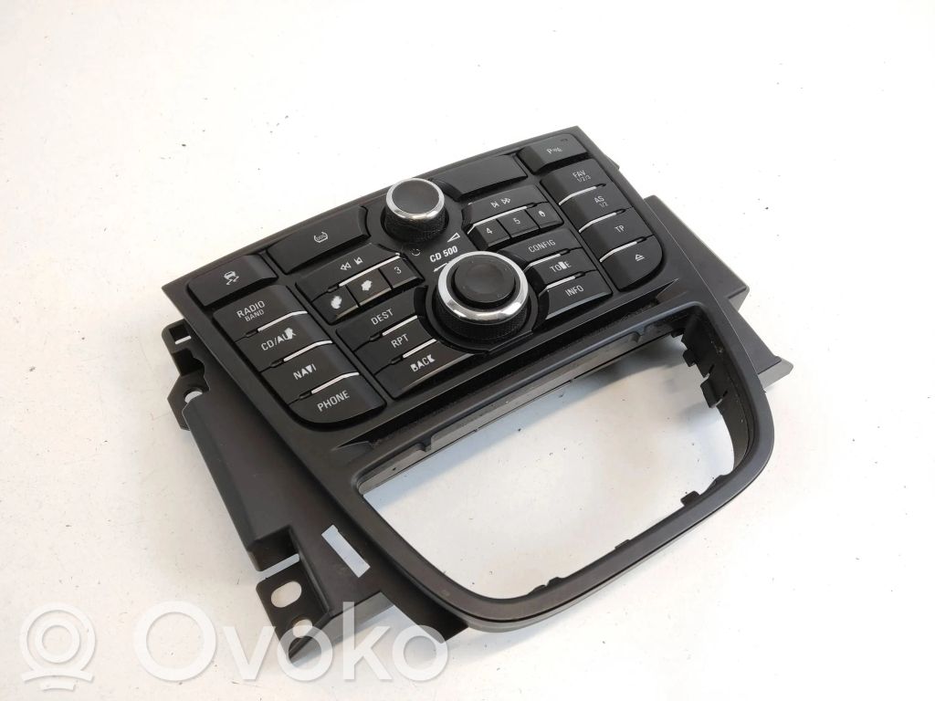 Opel Meriva B Radio/GPS head unit trim 
