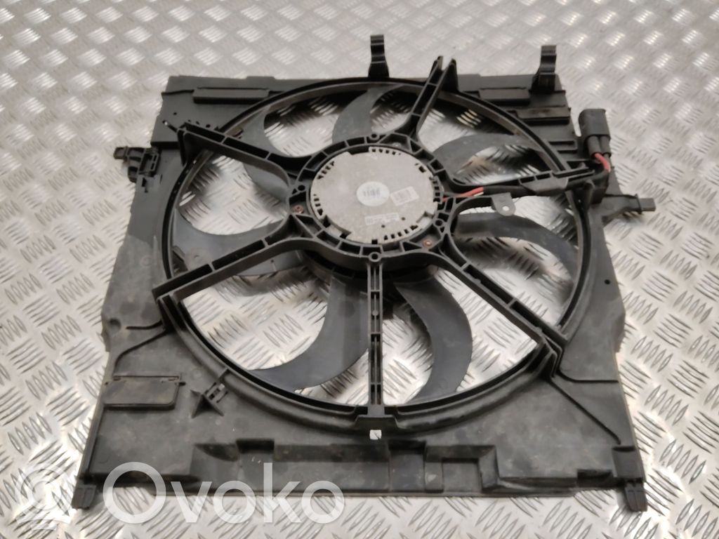 BMW X5 E70 Elektrisks radiatoru ventilators 