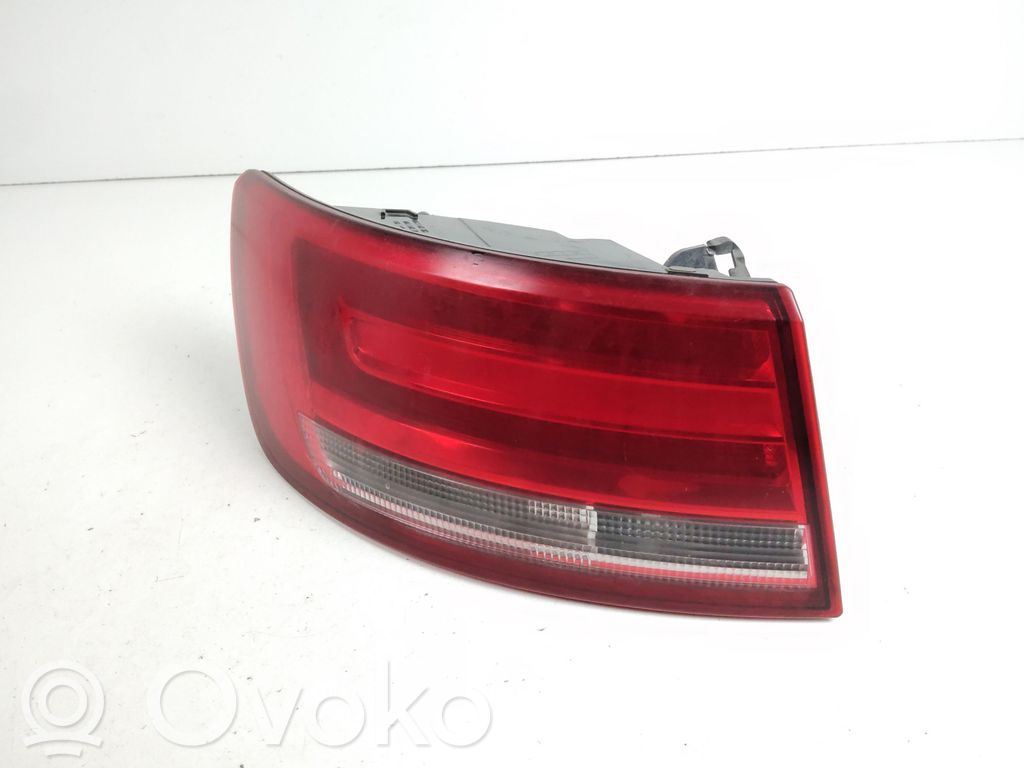 Audi A4 S4 B9 Lampa tylna 