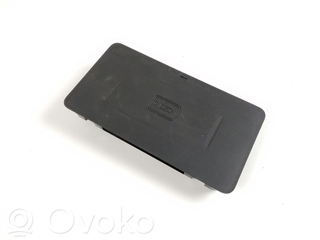 BMW X3 G01 Wireless charging module 