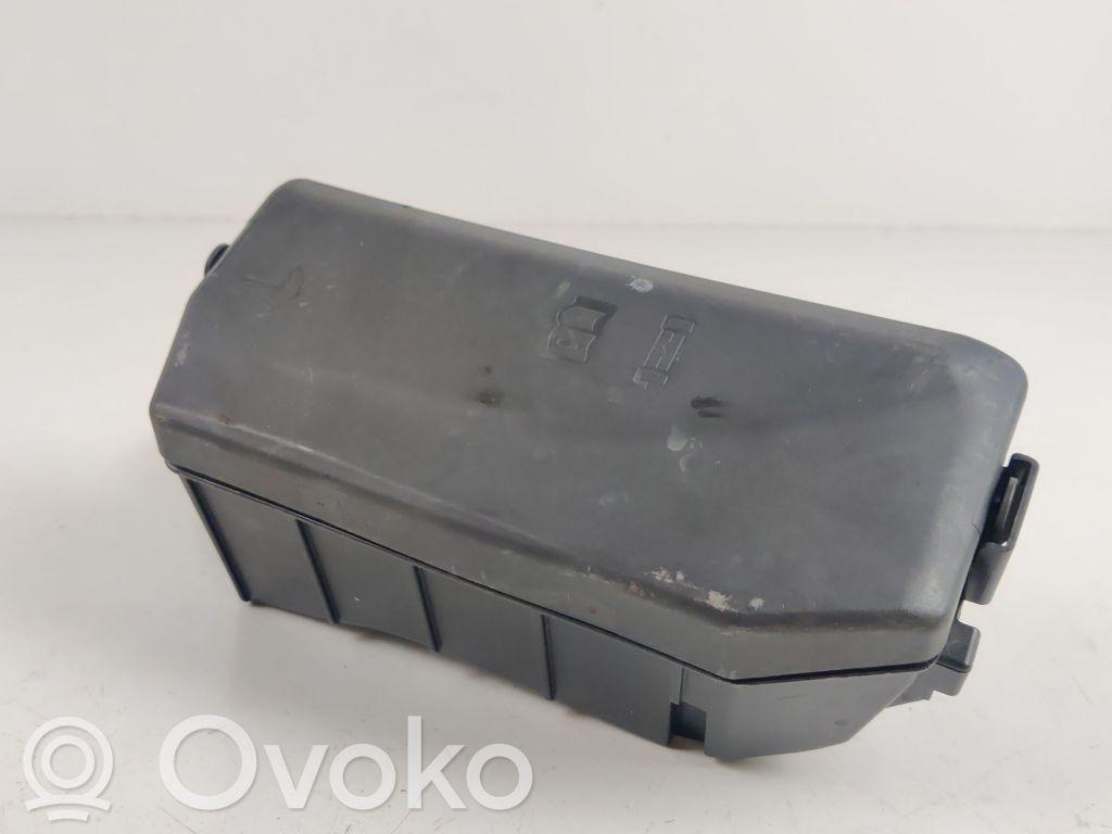Volkswagen Polo VI Modulo fusibile 