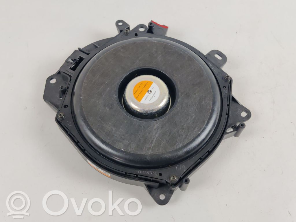 BMW iX Subwoofer 