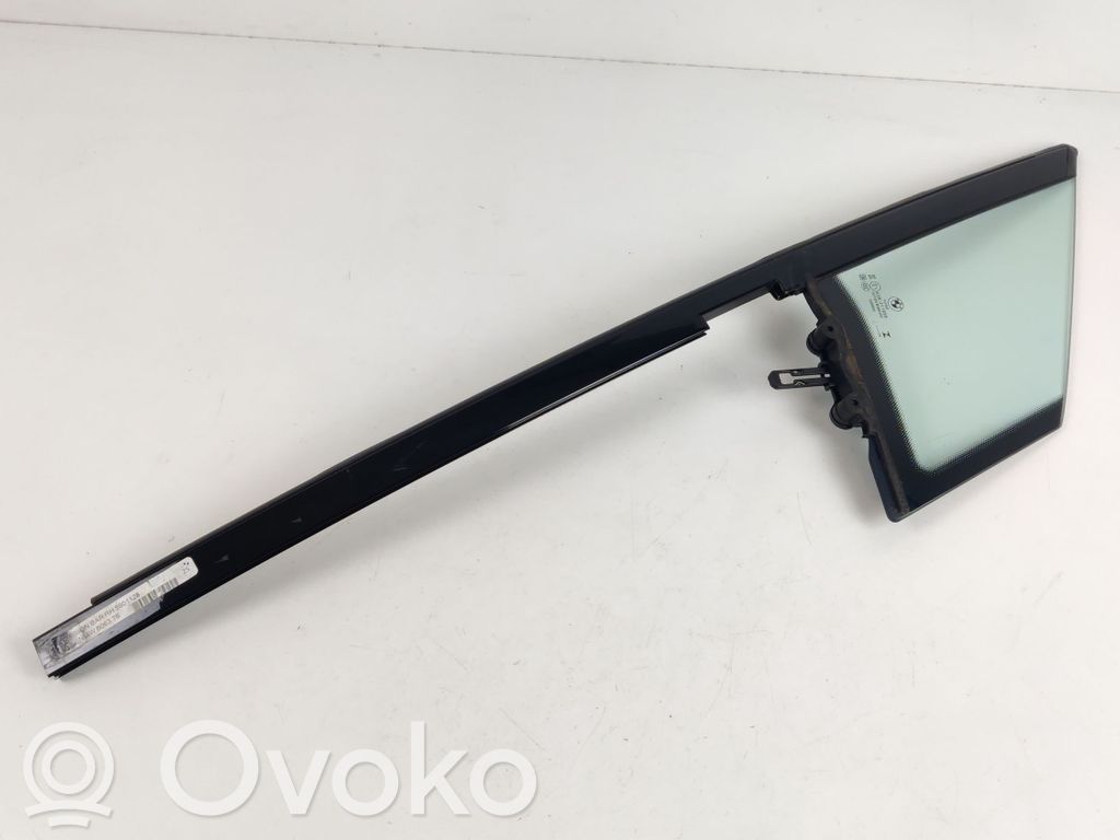 BMW iX Front door vent window glass four-door 