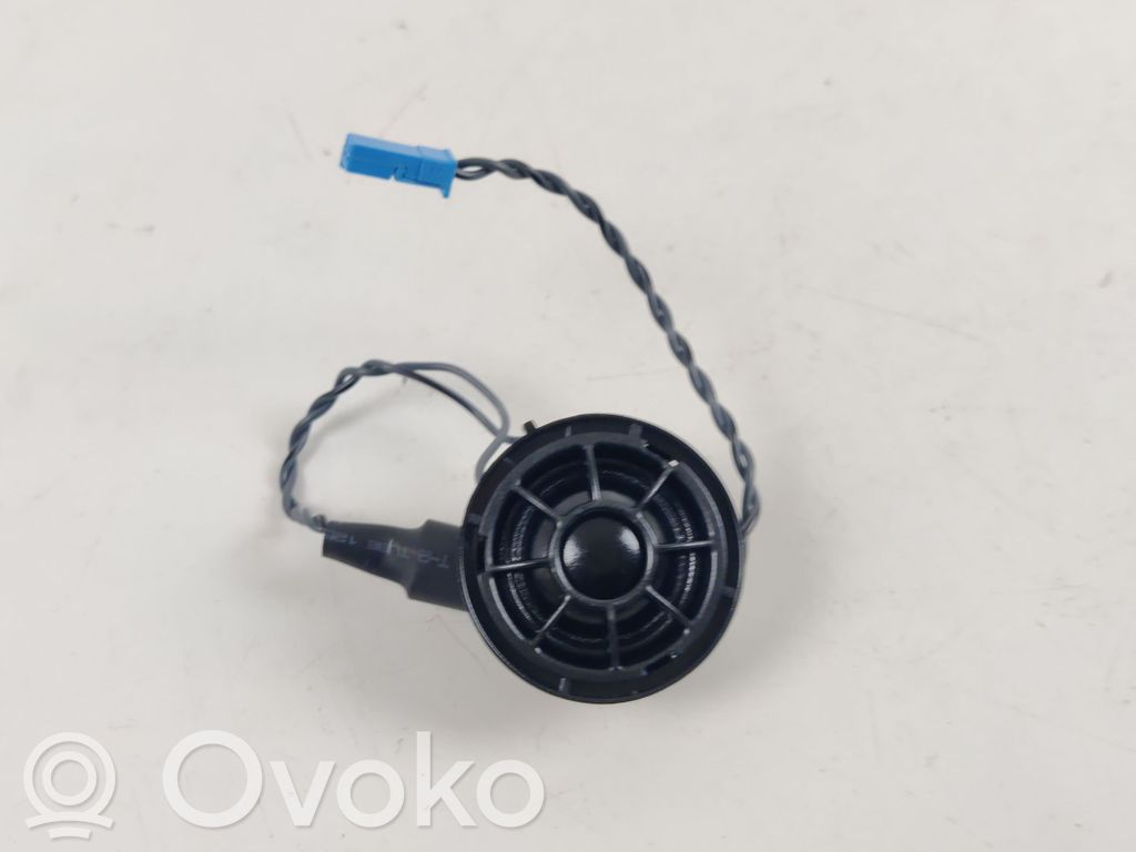 BMW iX High frequency speaker in the rear doors 
