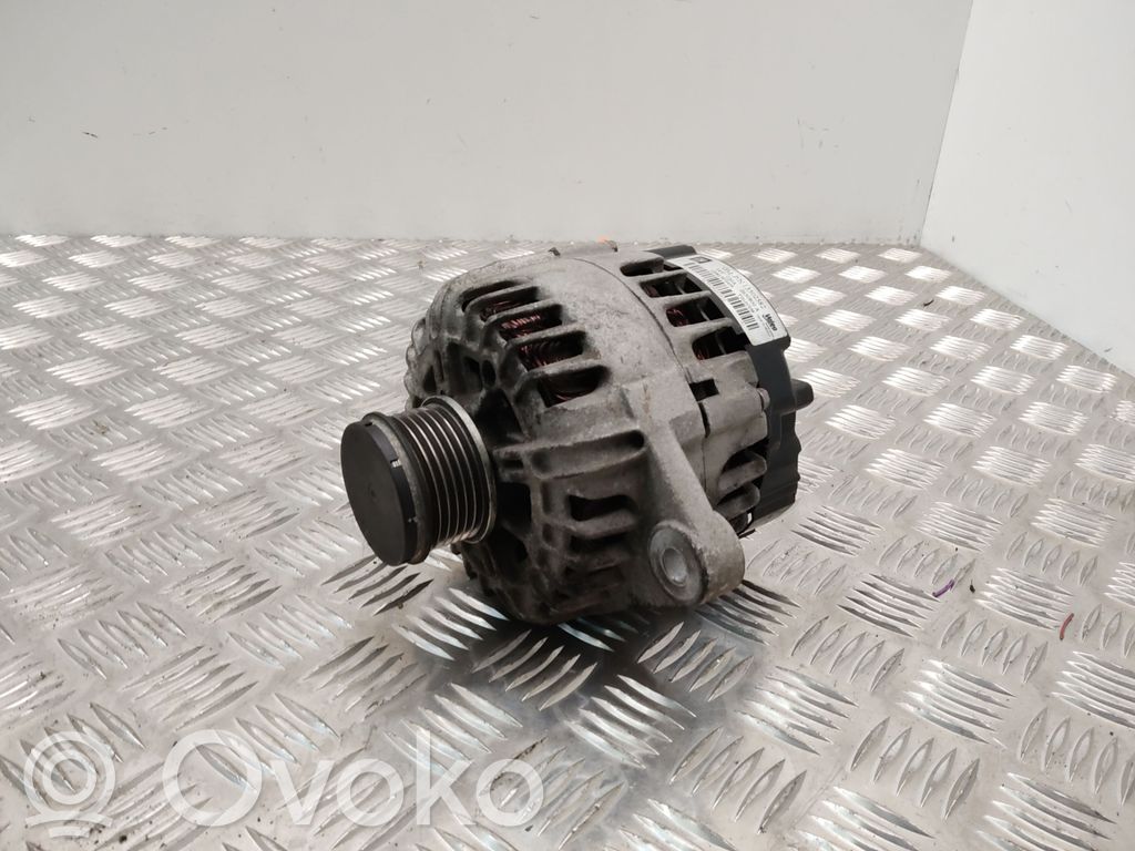 Opel Insignia A Alternator 