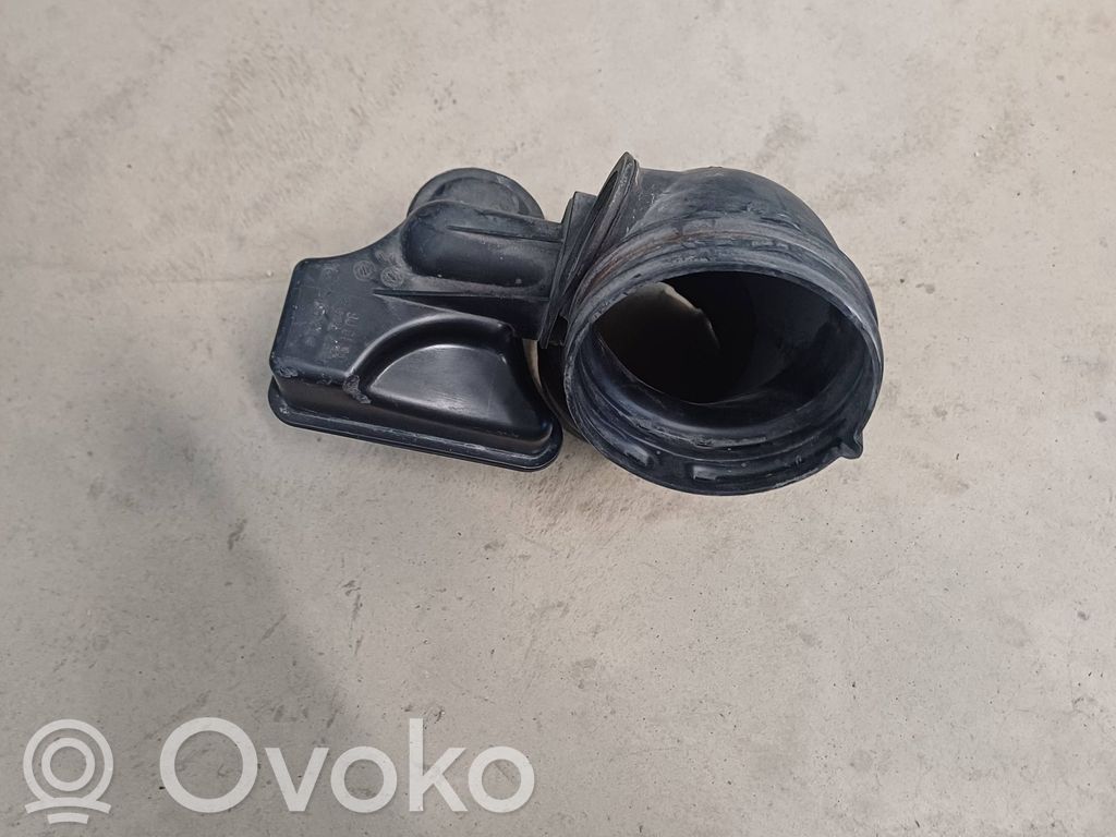 BMW 3 E92 E93 Air intake duct part 