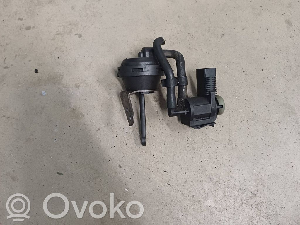 Audi A6 S6 C6 4F Vakuumvārsts 
