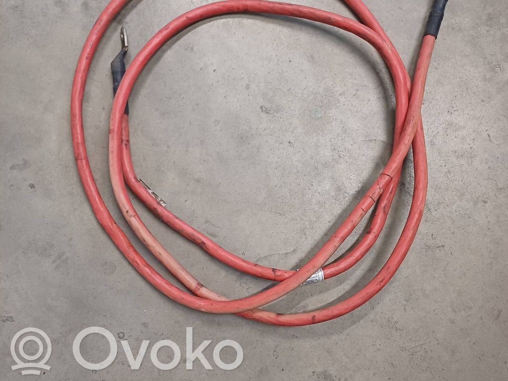 BMW X1 E84 Cable positivo (batería) 