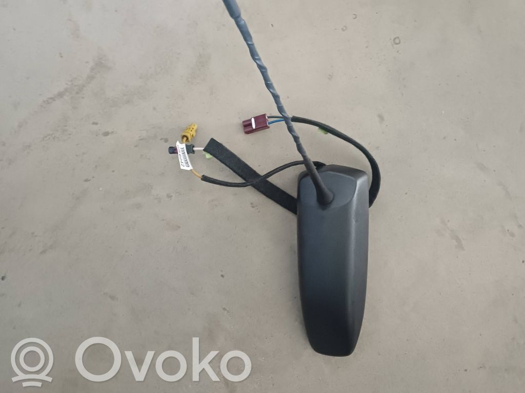 Buick Encore I GPS-pystyantenni 