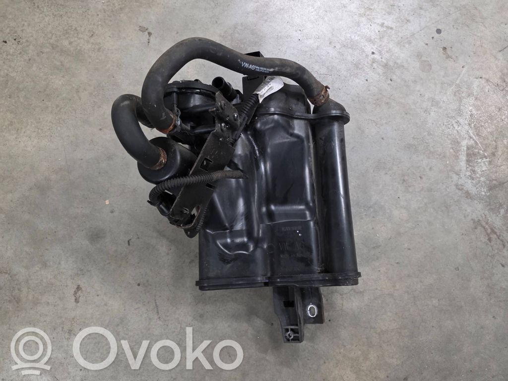 Audi A3 S3 8V Filtr węglowy 