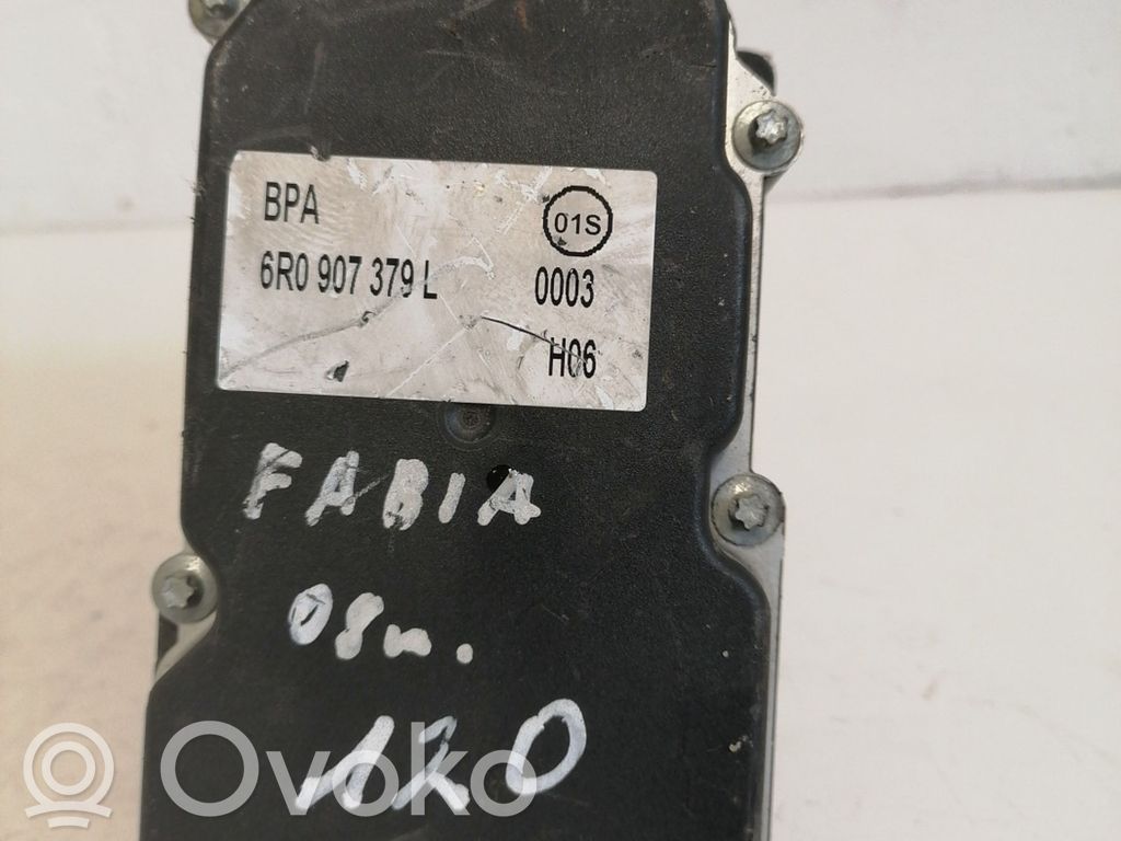 Skoda Fabia Mk2 (5J) ABS-pumppu 
