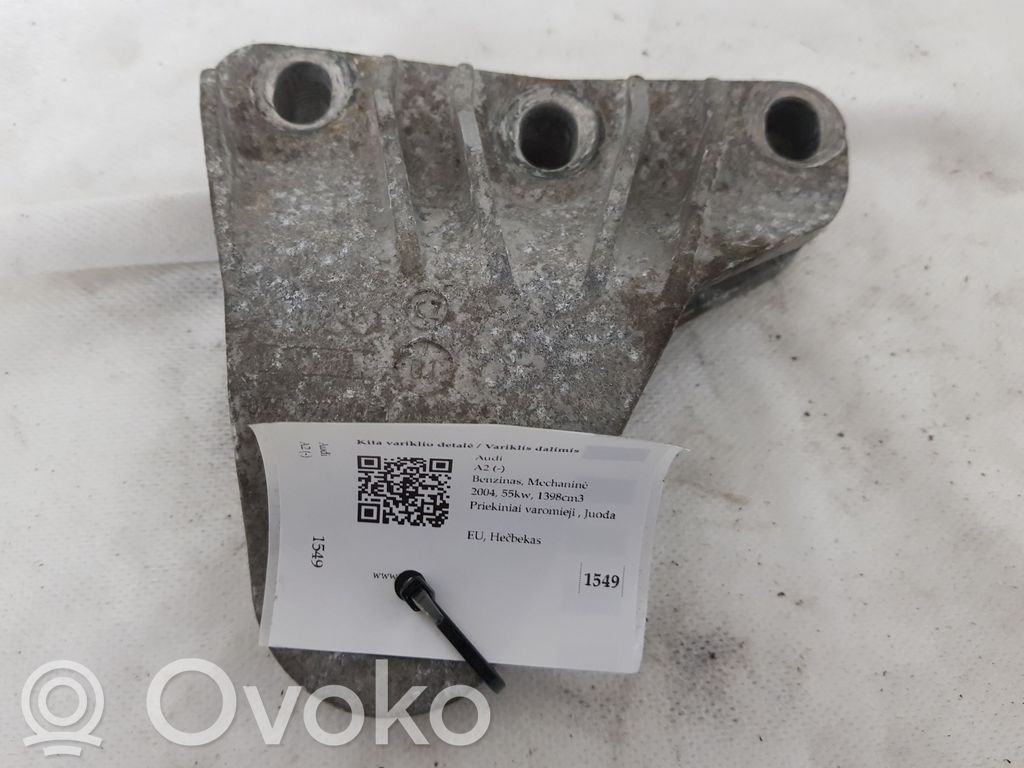 other engine part   8Z0199185