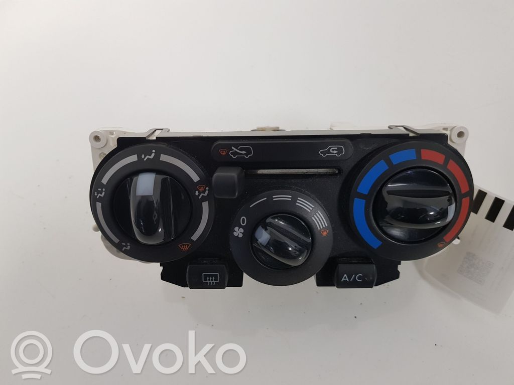 Nissan Micra Climate control unit 