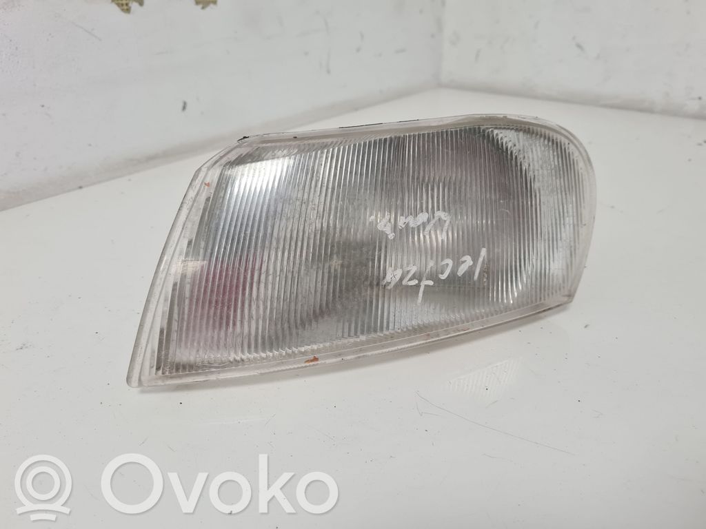 Opel Vectra B Front indicator light 