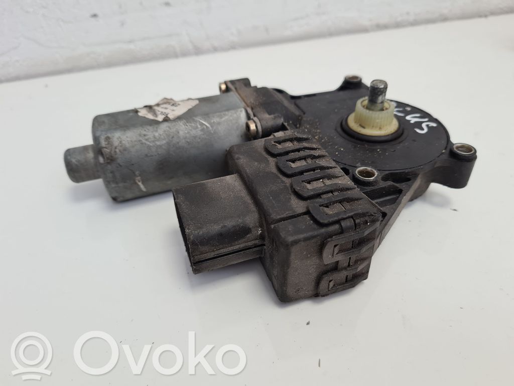 Ford Focus Motor del regulador de la ventanilla de la puerta delantera 