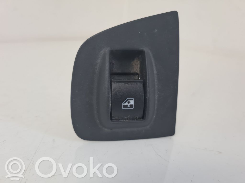Fiat Doblo Electric window control switch 