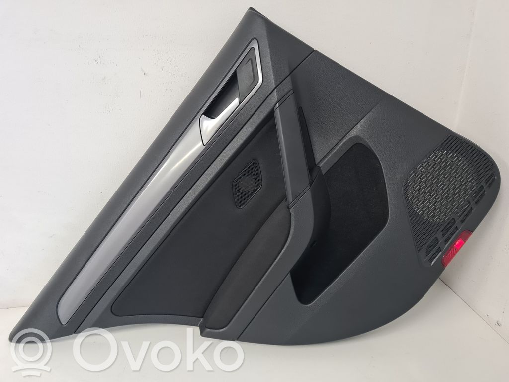 Volkswagen Golf VII Boczki / Poszycie drzwi tylnych 