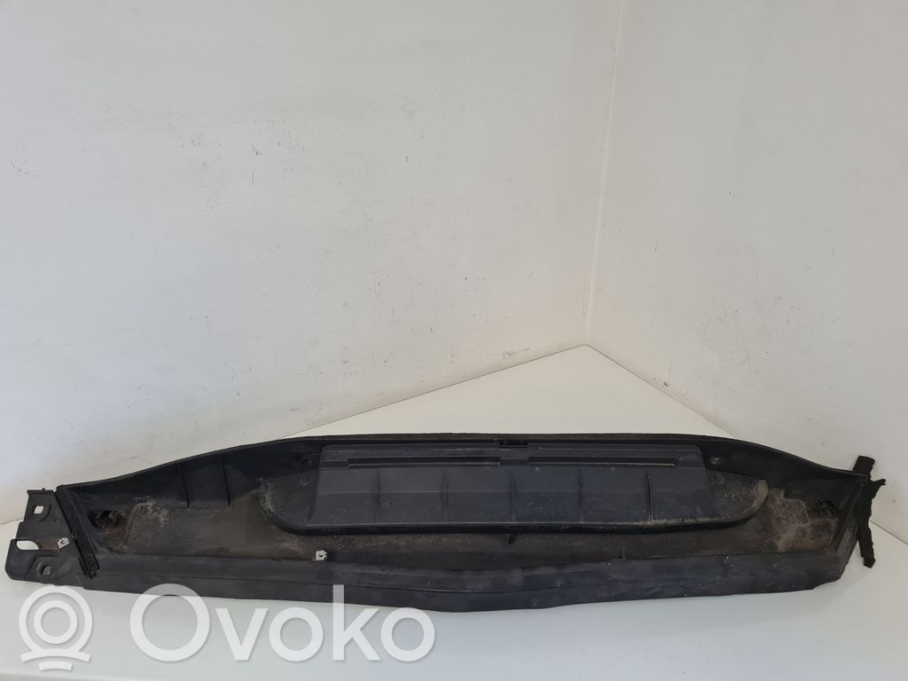 Other engine bay part   8200214096
