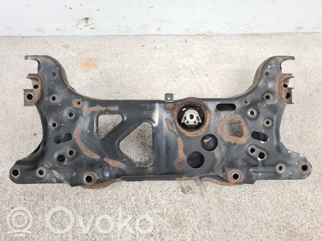 Volkswagen Beetle A5 Sottotelaio anteriore 