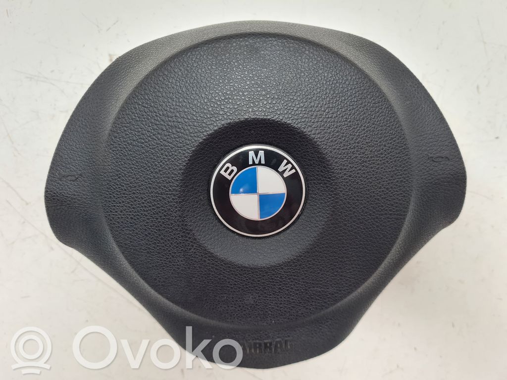 BMW 1 E81 E87 Vairo oro pagalvė 