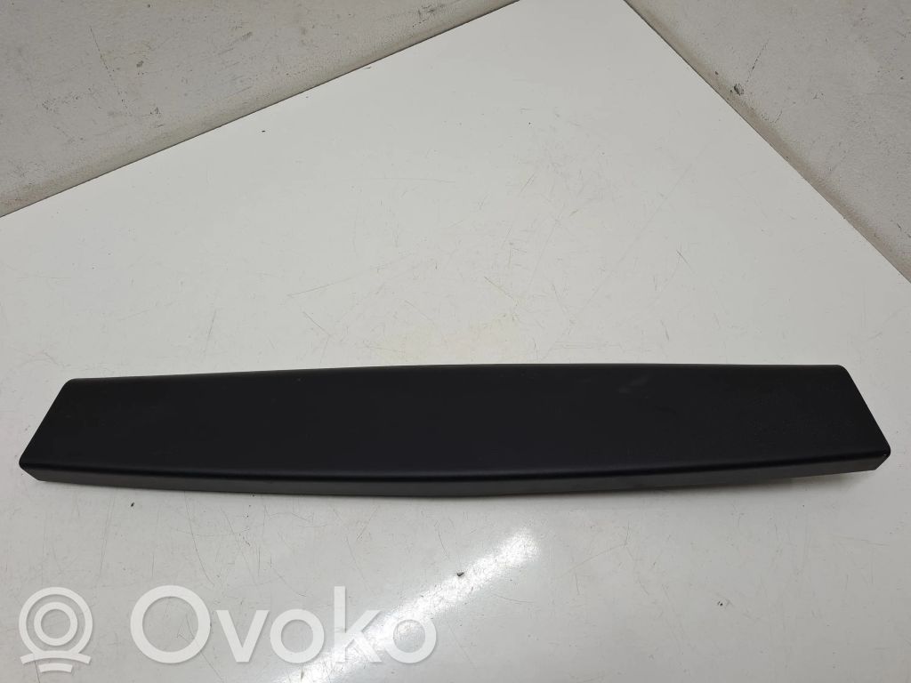 Ford Fiesta (D)pillar trim (top) 