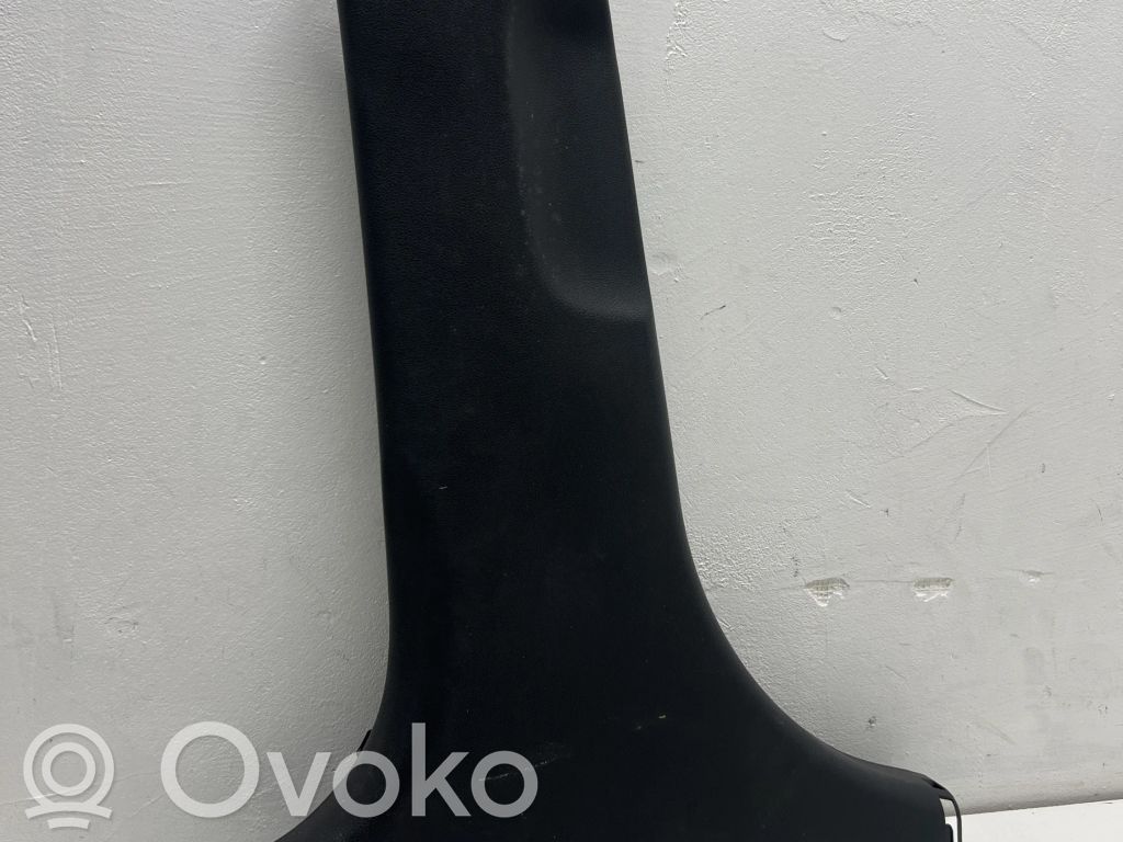 KIA Ceed (B) pillar trim (bottom) 