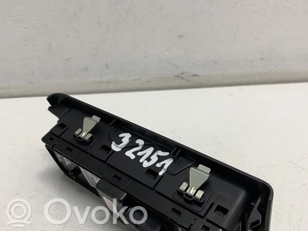 Electric window control switch   32279442,AJ2AA,32279442