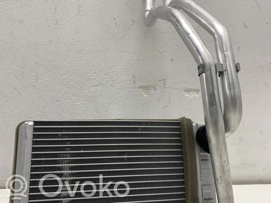 Opel Astra K Pečiuko radiatorius 