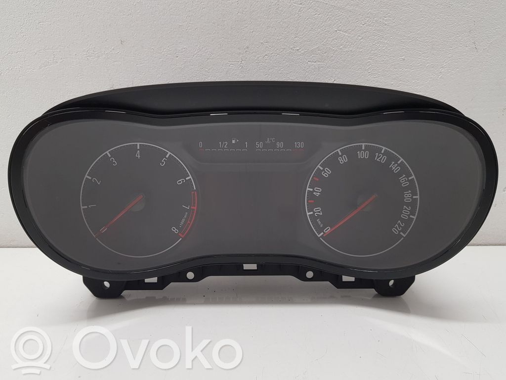 Opel Corsa E Speedometer (instrument cluster) 