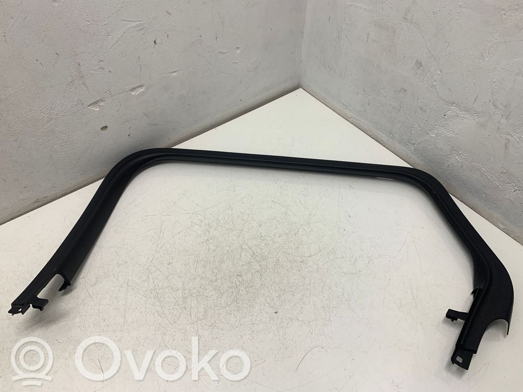 Opel Astra K Listwa / Uszczelka szyby drzwi tylnych 