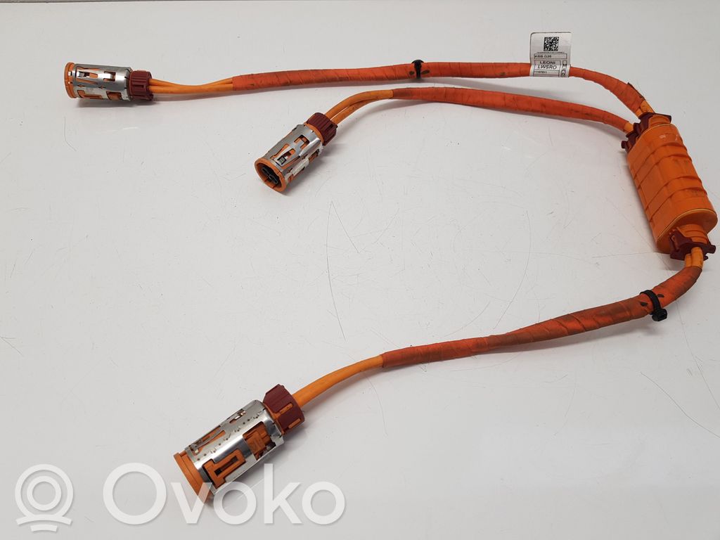 BMW i4 Citi elektroinstalācijas vadi 