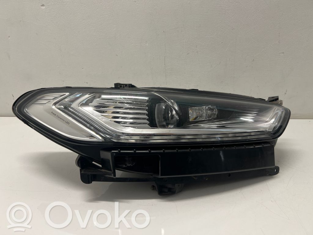Ford Mondeo MK V Faro/fanale 