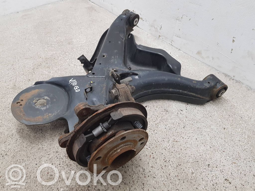 Mercedes-Benz Vito Viano W447 Fuso a snodo con mozzo ruota posteriore 