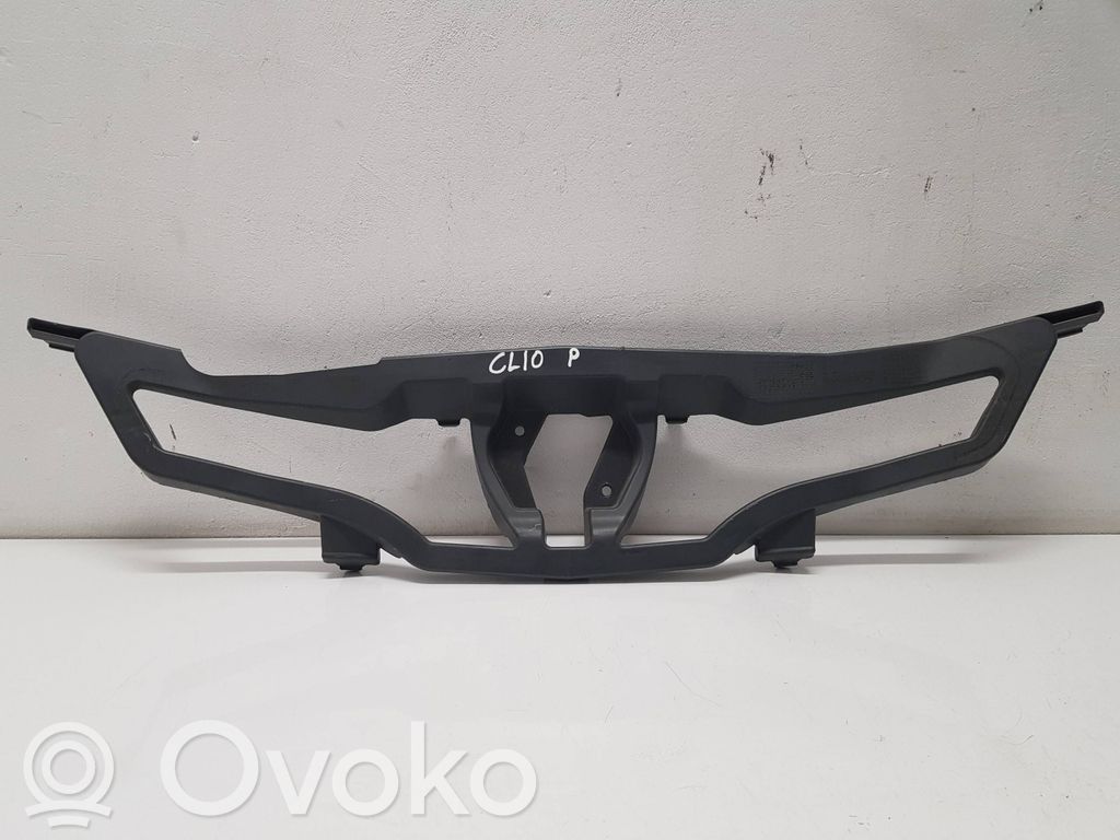 Renault Clio IV Kühlergrill 