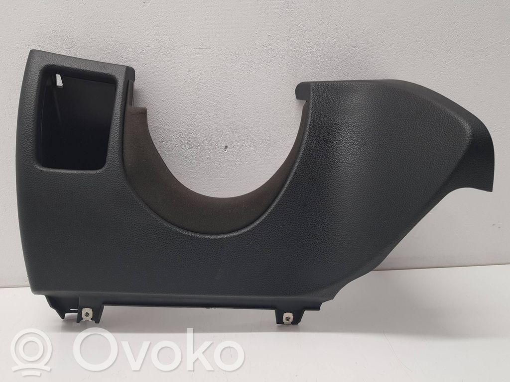 BMW 1 E81 E87 Panelės apdailos skydas (apatinis) 