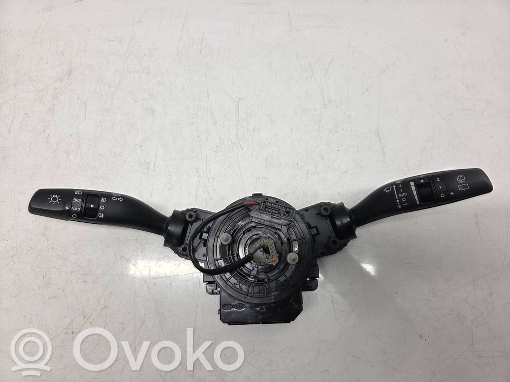 KIA Stonic Wiper turn signal indicator stalk/switch 
