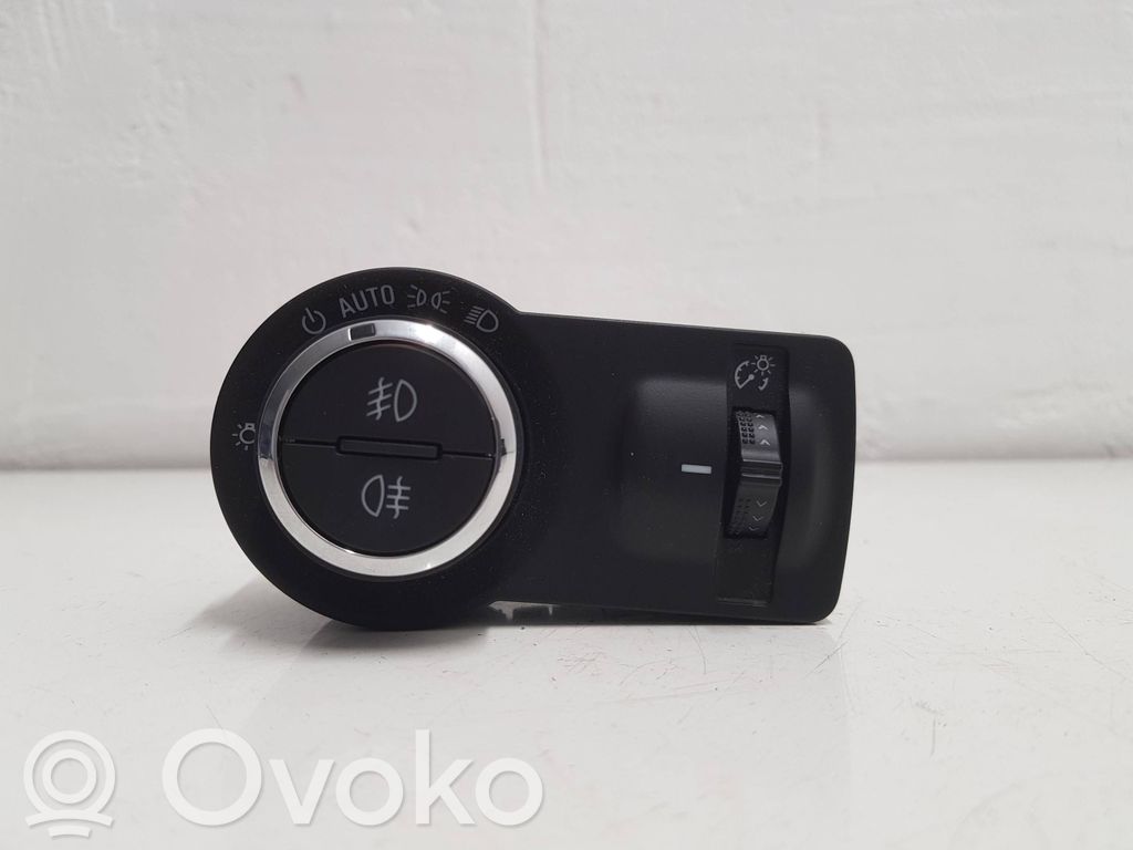 Opel Mokka Light switch 