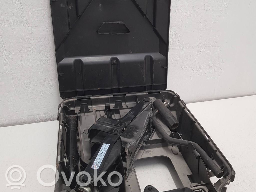 Renault Trafic III (X82) Tool box 