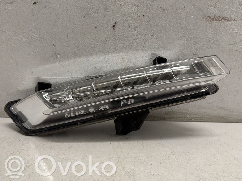 Renault Clio IV LED-Tagfahrscheinwerfer 
