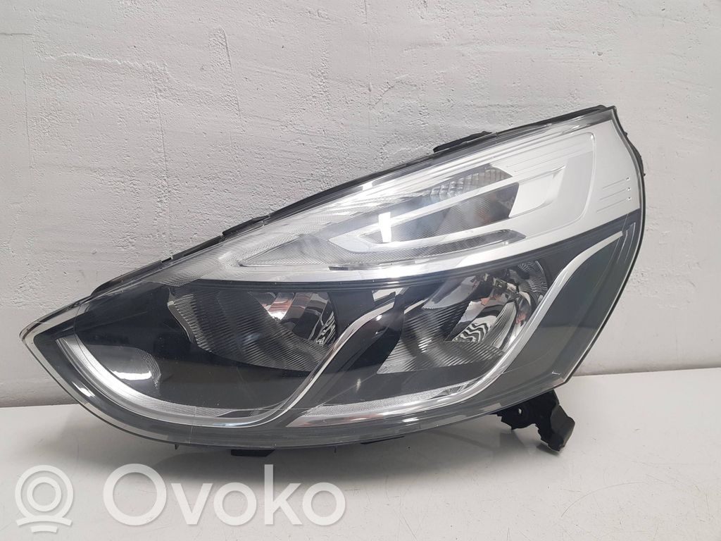 Renault Clio IV Scheinwerfer 