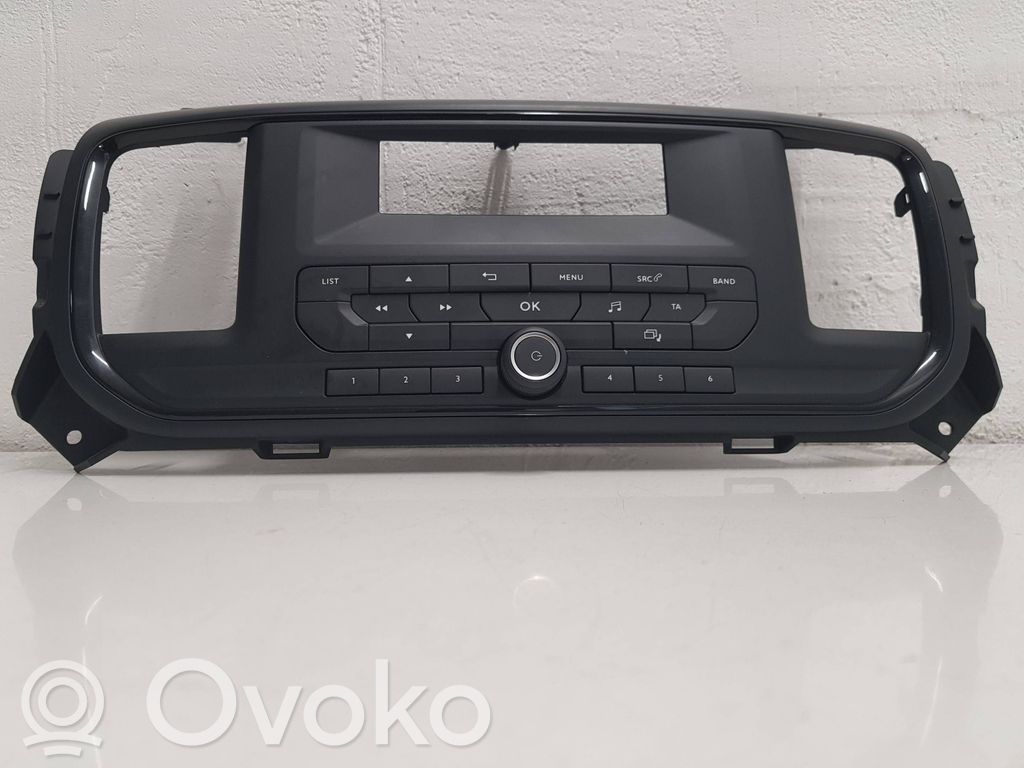 Opel Vivaro Panel radia 
