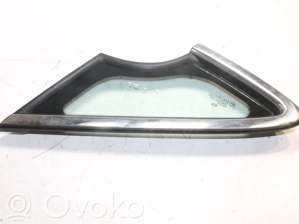 Front triangle window/glass