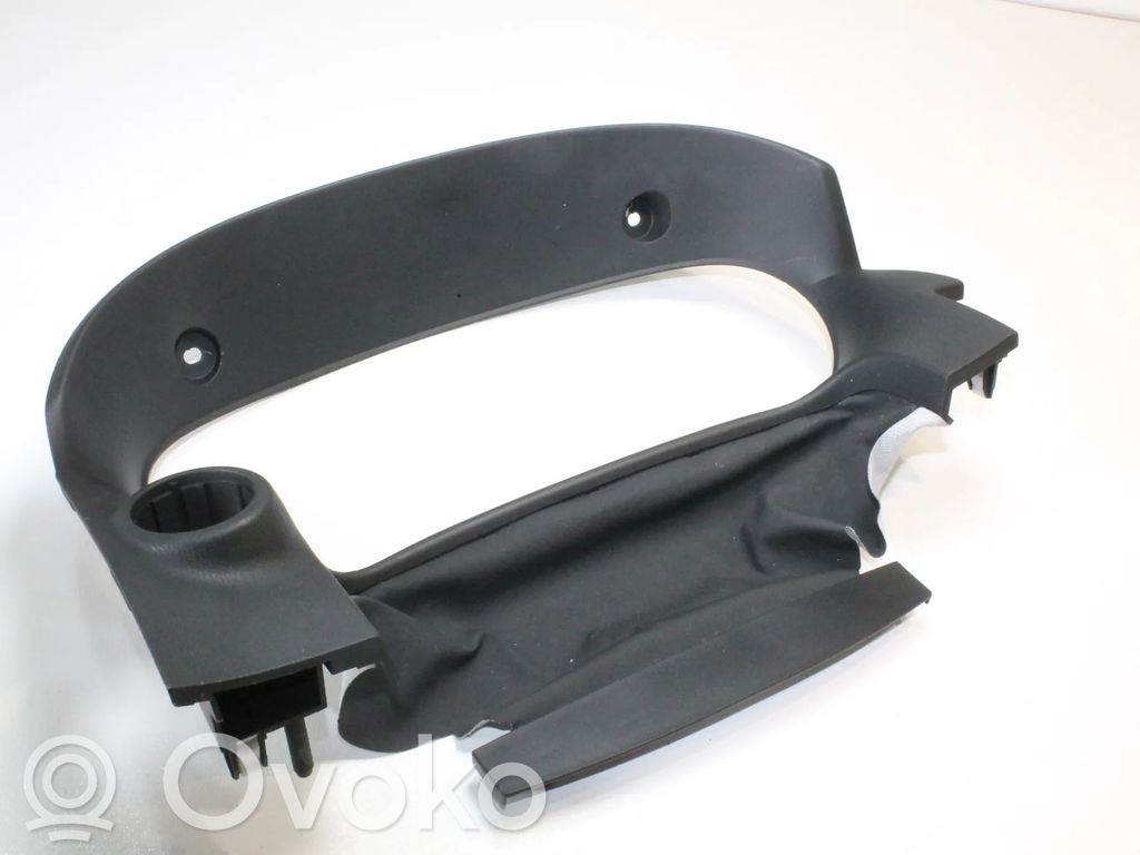 Mazda CX-5 Moldura del panel 