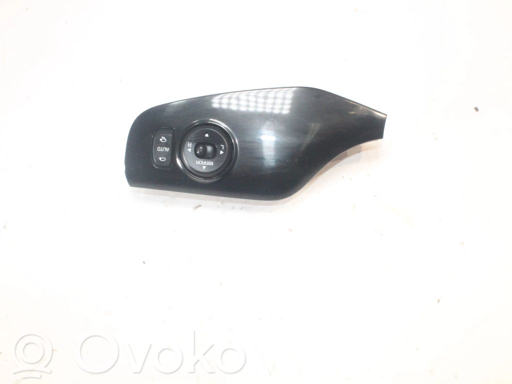 KIA Ceed Interruptor del espejo lateral 