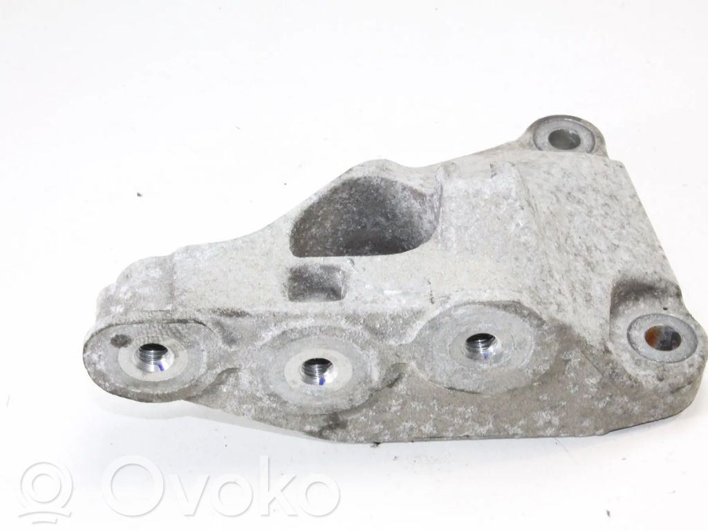 Engine mounting bracket   583AY4,G2948000