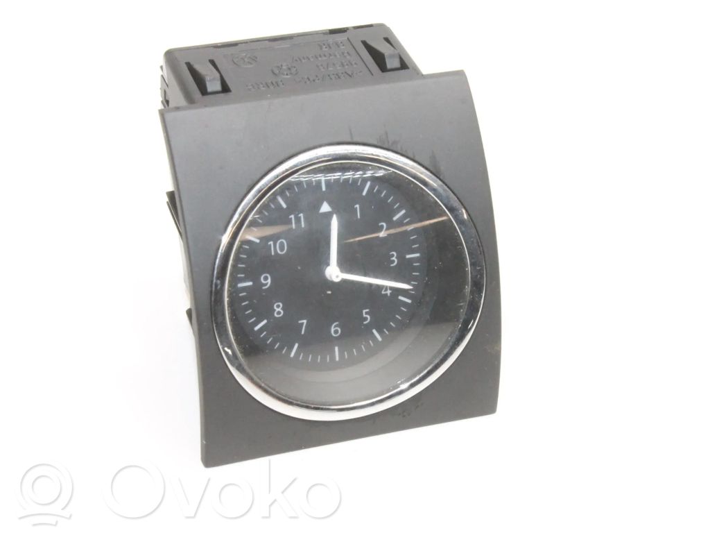 Clock   3D0919204C