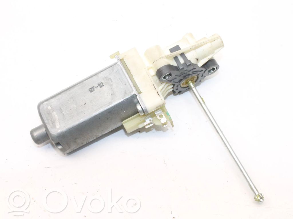 Motor de ajuste del asiento   0390201929